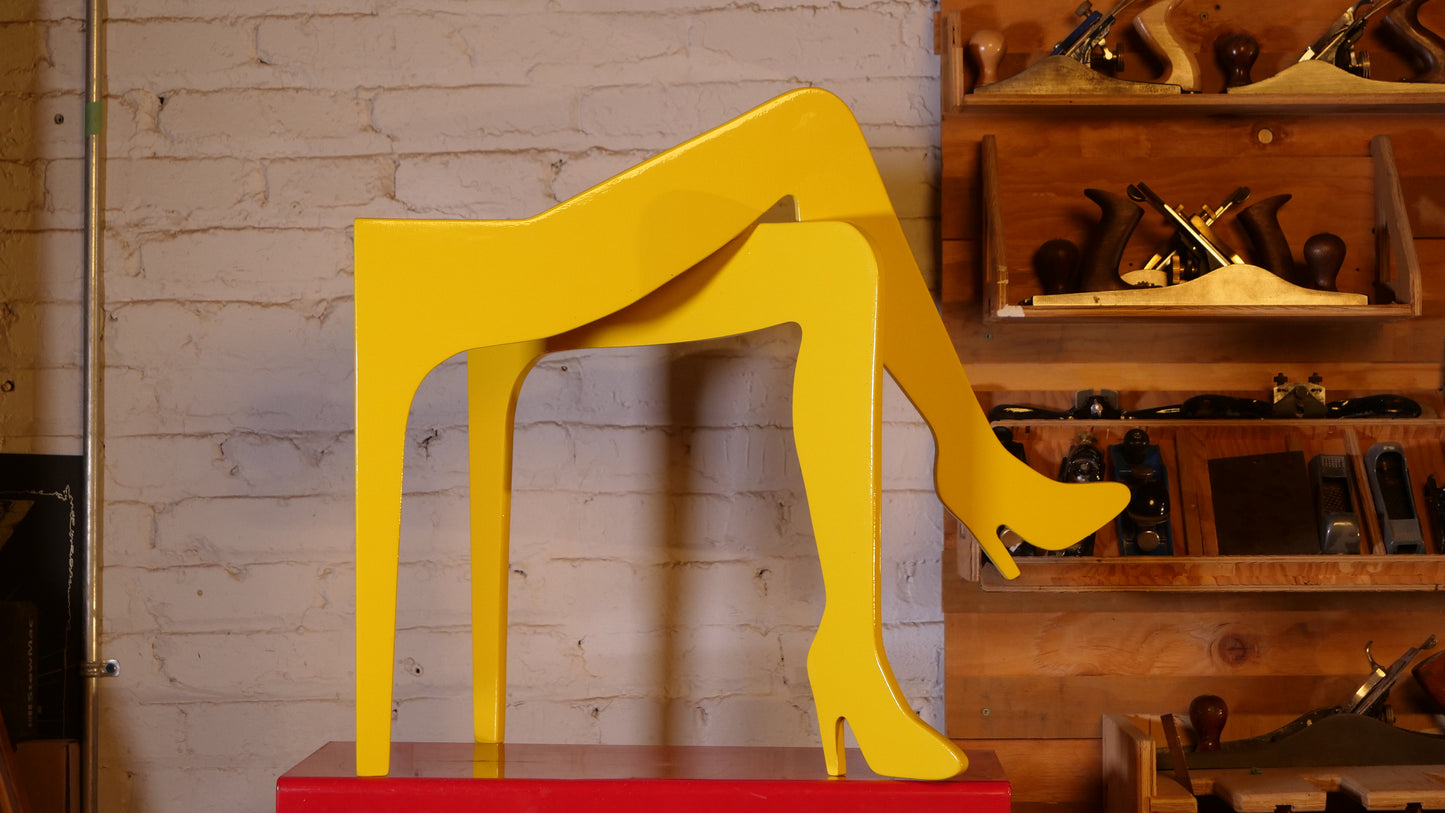 Leg Table